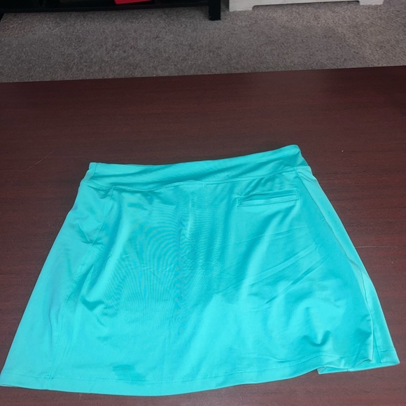 Puma Women's Aqua Skirt - Picture 3 of 4
